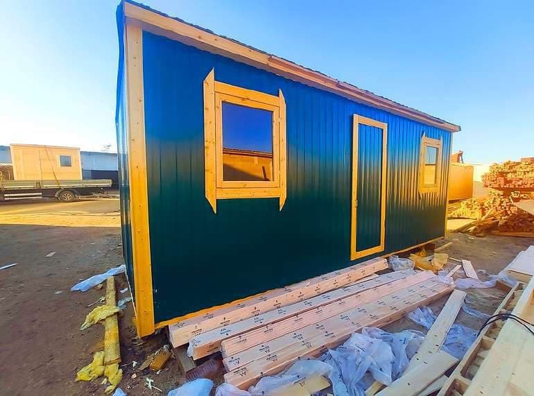 Бытовка деревянная 6 × 2,30 м стандартная