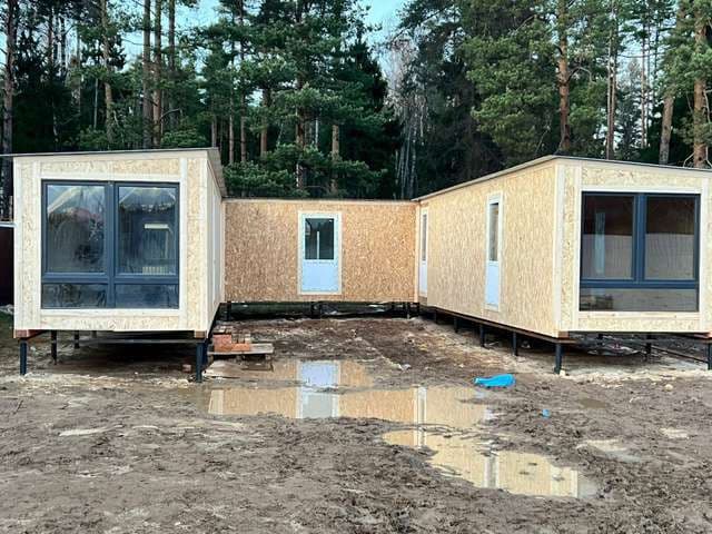 Садовый дом из трёх бытовок «П»