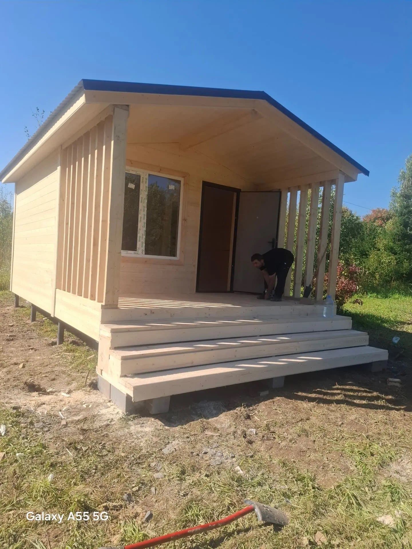 3542 · Дачный домик 4×4 м с террасой 2×4 — кадр 2